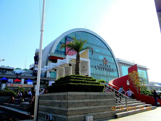 Saket (Select Citywalk)