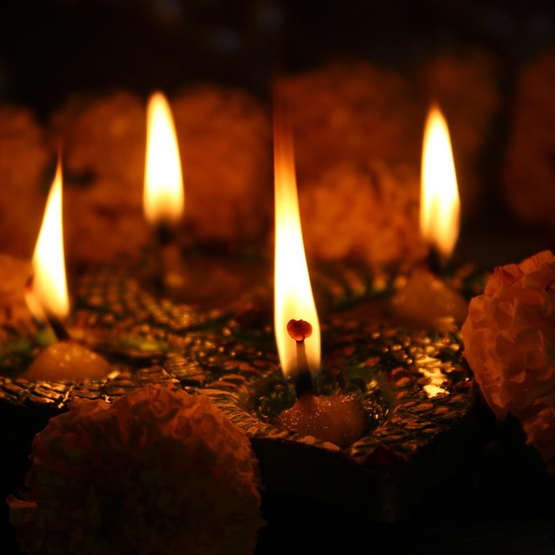 Brass Kuber Diya Set (Set of 5)
