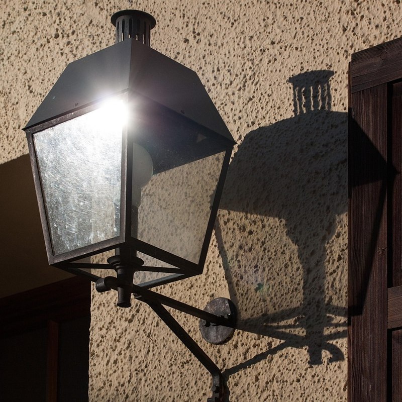 Solar Lantern Light for Entrance